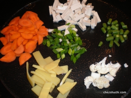  veggies for Hot and Sour Veg Soup